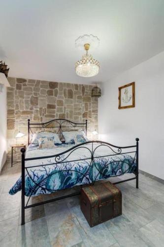 Ένα ή περισσότερα κρεβάτια σε δωμάτιο στο City Apartments & Studio App Frankopan