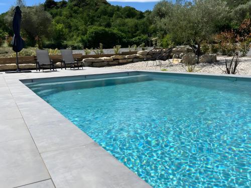 Bazén v ubytování Liledou - Belle Villa De Plain-pied nebo v jeho okolí