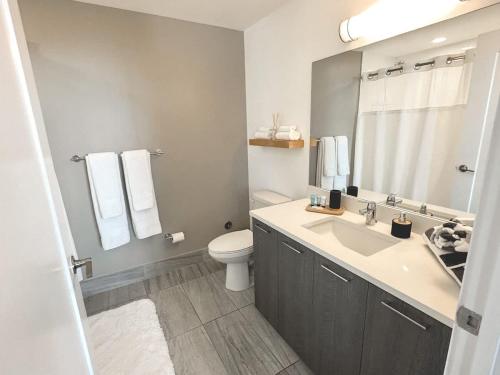 Modern Luxury Miami- Downtown-Brickell 2BD-2BA photo 24