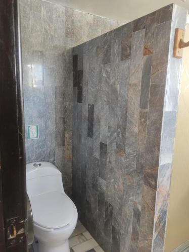 Un baño de Gal - Habitaciones Confortables