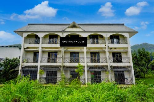 Bangunan di mana terletaknya hotel