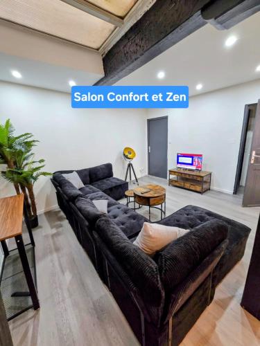 Χώρος καθιστικού στο Spacieux logement 120m2 centre ville Foix -3 chambres-2SDB-2wc-Parking gratuit à 1 Minute