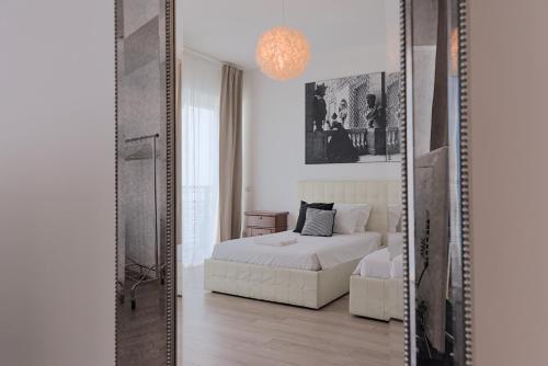 Milan Sparkle Suites - Stay Chic in the City