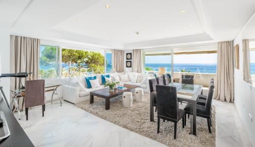 Marina Mariola Marbella