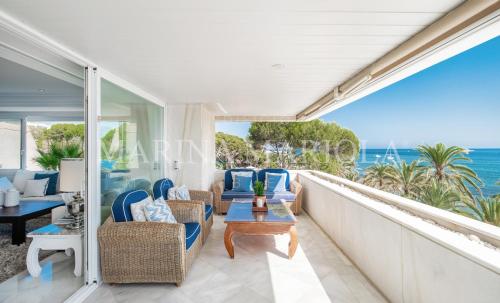 Marina Mariola Marbella