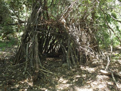 Landskap semula jadi dekat dengan rumah percutian