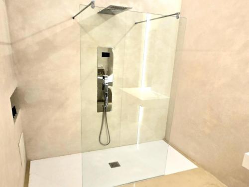 DUNE at Spanish Steps Luxury Apartment-Suite photo 42