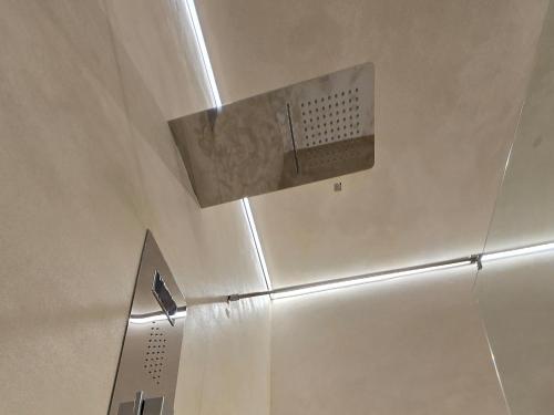 DUNE at Spanish Steps Luxury Apartment-Suite photo 37
