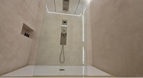 DUNE at Spanish Steps Luxury Apartment-Suite photo 33