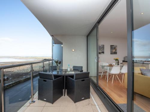 Un balcón o terraza en Ocean Serenity, Horizon View