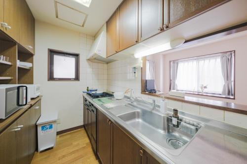 Asakusa 2BR Apt Kitchen 8P 浅草2LDK キッチン付 最大8名