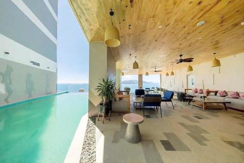 Πισίνα στο ή κοντά στο Luxanova Panorama Condotel