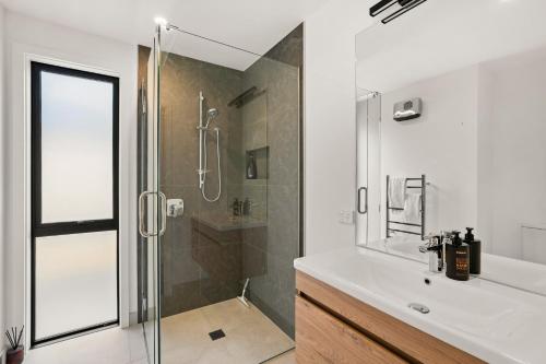 Ένα μπάνιο στο Cromwell Haven - Cromwell Holiday Home