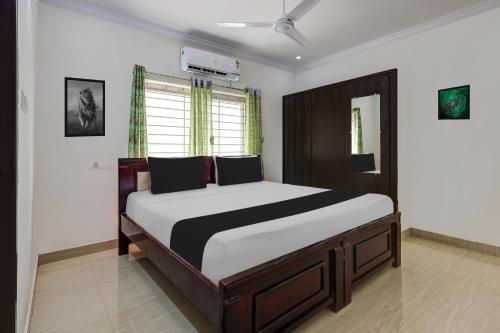 Gambar di galeri bagi Super Hotel O Ramaraopet Near Kakinada Beach di Kākināda