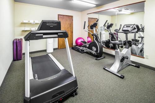 a gym with treadmills and exercise bikes in a room at Quality Inn Kodiak in Kodiak