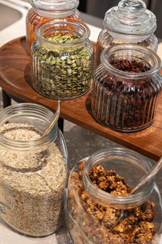 Eten bij of ergens in de buurt van het hotel

