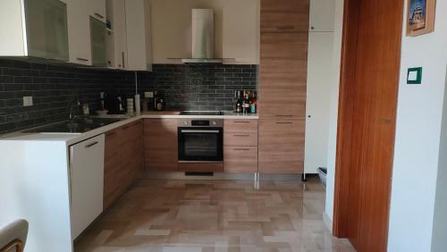 Dapur atau dapur kecil di Ofanto Power Flat your gateway to Romagna