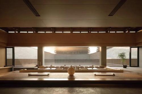 a large room with aasteryasteryasteryasteryasteryasteryasteryasteryasteryasteryastery at 徐州云东境酒店 in Xuzhou