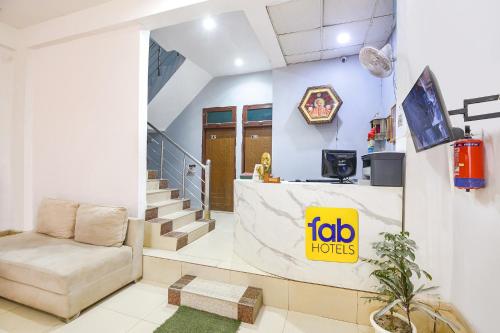 FabHotel Coco Treeにあるテレビまたはエンターテインメントセンター