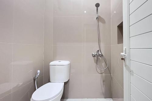 Bilik mandi di Pesona Merapi Syariah Guesthouse Kaliurang RedPartner