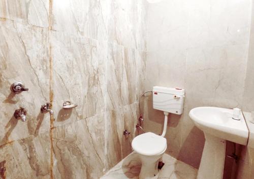 ห้องน้ำของ SKYLINE HOMESTAY -Your Affordable Stay