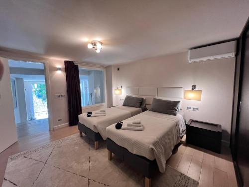 Atelier Taormina spacious guesthouse with pool photo 2