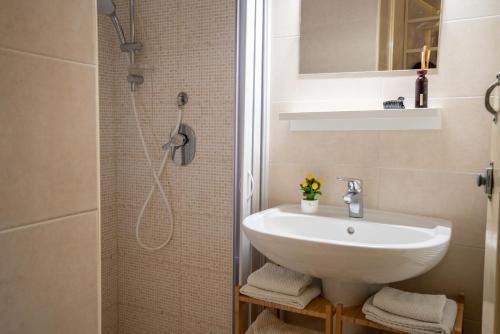 Koupelna v ubytování Modì