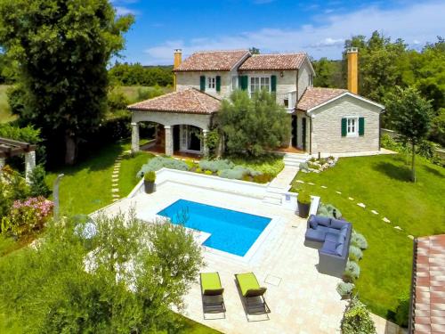Πισίνα στο ή κοντά στο Villa in Baderna with Private Pool