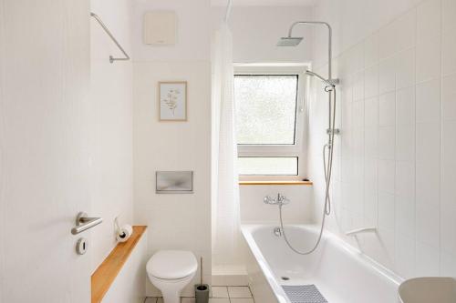 Koupelna v ubytování Modernes Designer Loft mit Flair in Hochheim & Tiefgarage