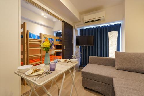 20 min to Nagoya Station Luxury Apt 4pax 2 1bed