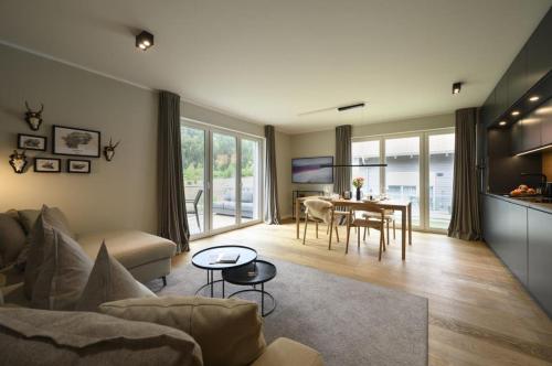Posezení v ubytování Ferienwohnung Bergblick 1342 in Oberammergau