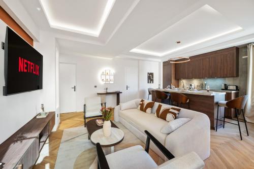 luxueux, spacieux dans le quartier du port
