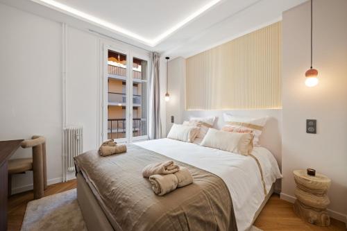 luxueux, spacieux dans le quartier du port