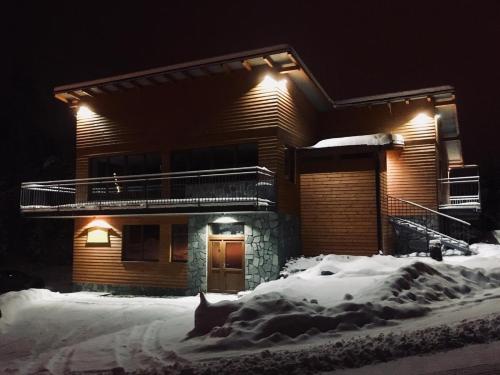 Chamois Apartments v zimě