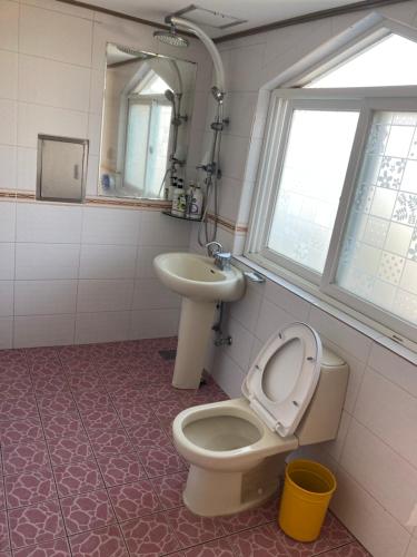 Ένα μπάνιο στο Jeju Guesthouse Big SSUM