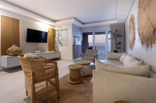 Televiisor ja/või meelelahutuskeskus majutusasutuses The Blonde Bungalow Ballito