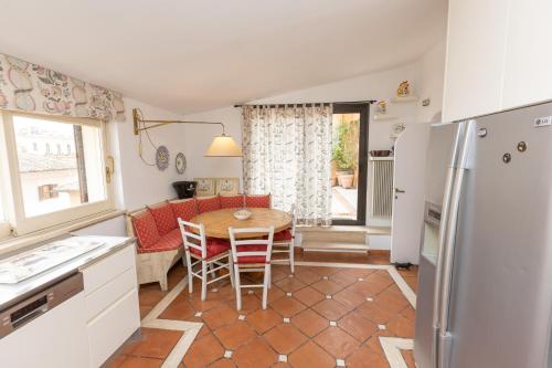 Pantheon Rondanini Luxury Penthouse