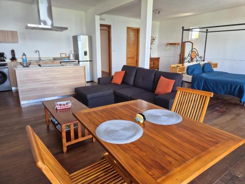 Top floor studio -Villa Ibiza