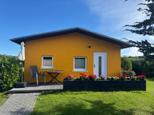 Taman di luar Ferienanlage Bullerbü