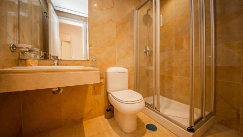 Koupelna v ubytování Marina Real 232