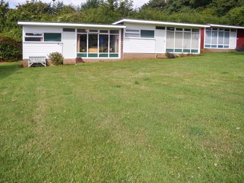 En have udenfor Happy Valley Chalet