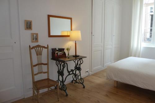 Katil atau katil-katil dalam bilik di Une Chambre Dans L'atelier De R