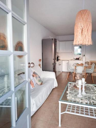 My Plaka Beach Vacation Home photo 2