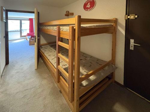 Appartement au cœur des Orres 1650, 6 pers, départ skis, balcon, animaux admis - FR-1-322-305