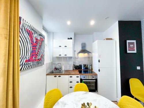 UrbanFlat 158 - Louis Flat in Montorgueil