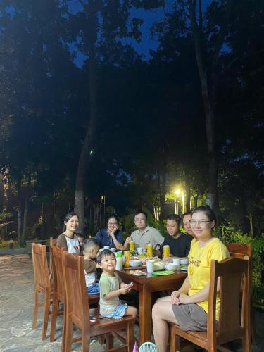 Tetamu yang menginap di HGNI Valley - Thung Lũng Tự Do