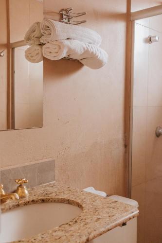Ένα μπάνιο στο Dona Beja Inn