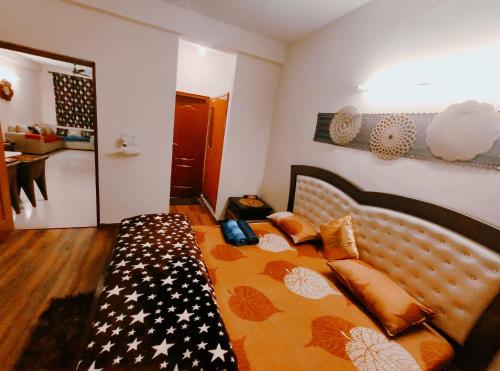 Ένα ή περισσότερα κρεβάτια σε δωμάτιο στο Wedding Stay
