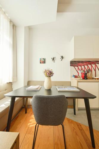 MSPC Trendy & Classic 2 Bedroom