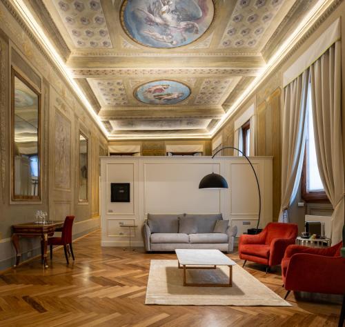 Relais Hotel Centrale "Dimora Storica"